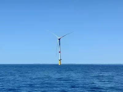 3 éoliennes en mer